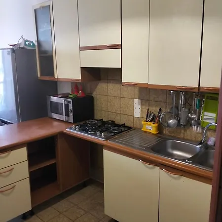 Artisti Musicisti Viaggiatori Vacanze Alloggio in famiglia *