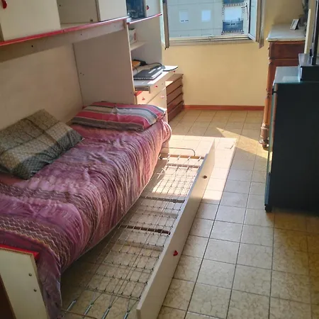 Artisti Musicisti Viaggiatori Vacanze * Verona