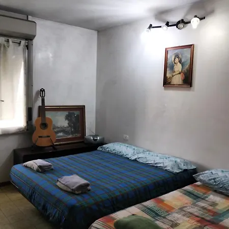 Artisti Musicisti Viaggiatori Vacanze Alloggio in famiglia Verona